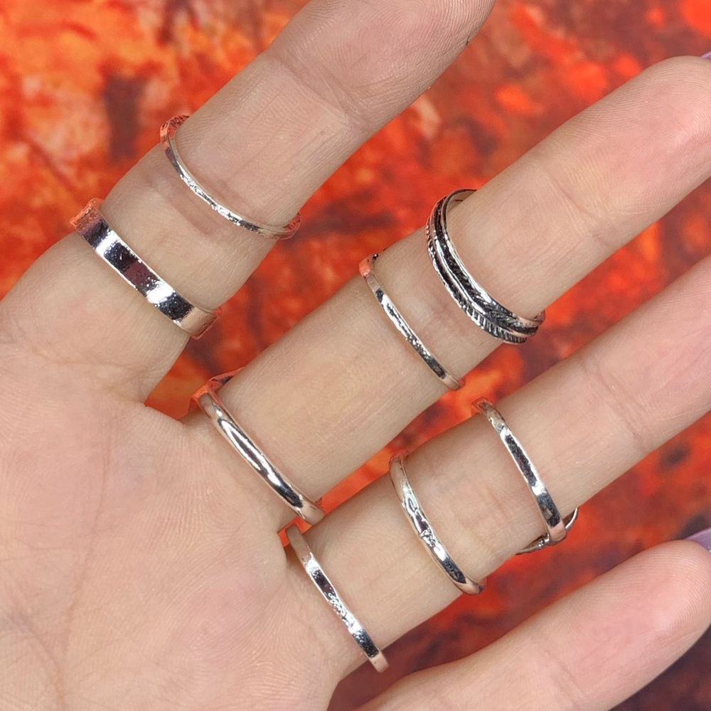 3/$10 NEW Boho Style Rings & MIDI Rings Design Mix / silver tone Bundle NWOT - Picture 7 of 8
